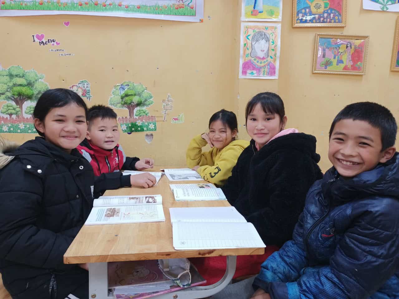 Copyright _ AEA Clarisse Ouave, CM1, école de Bozo